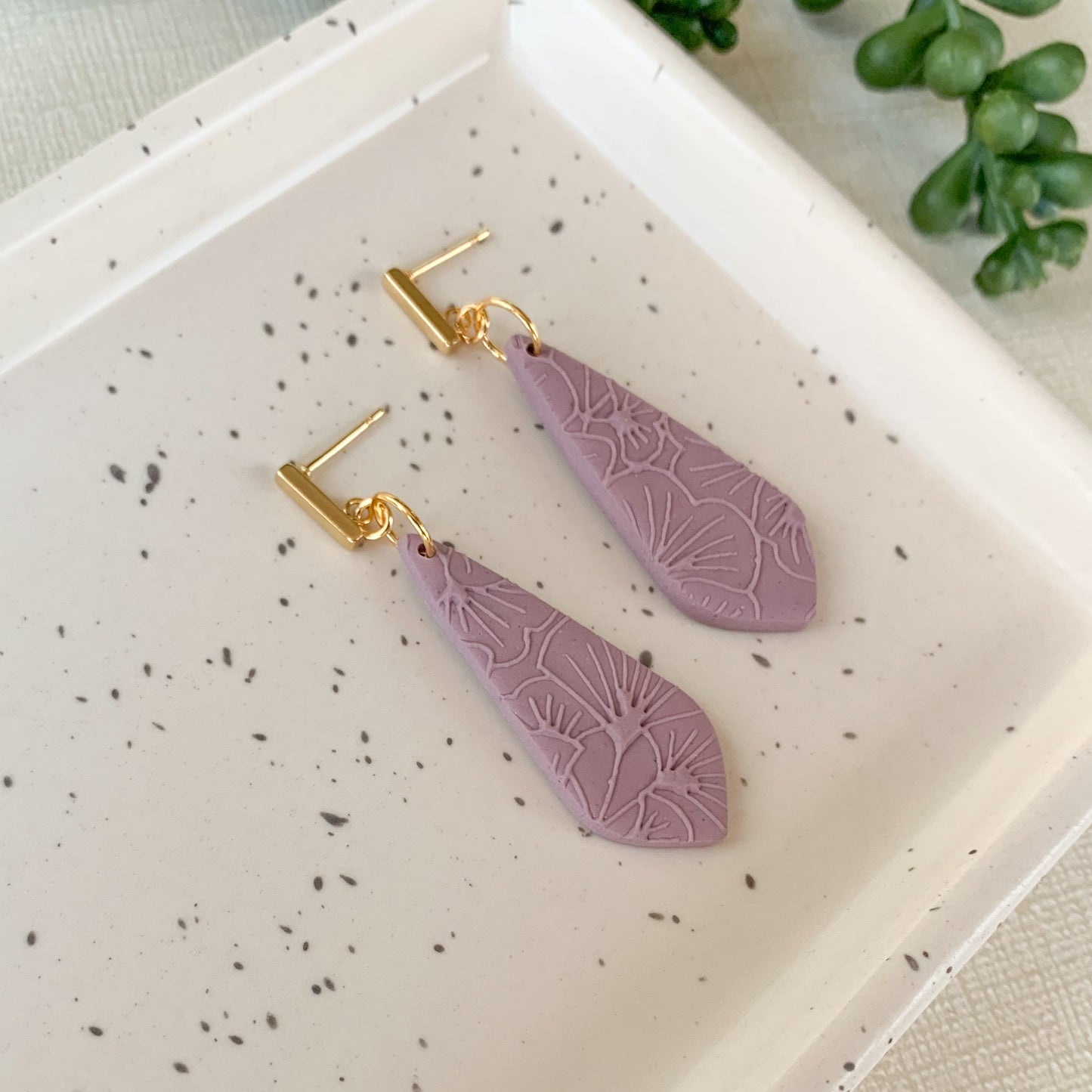 textured dangle | mauve