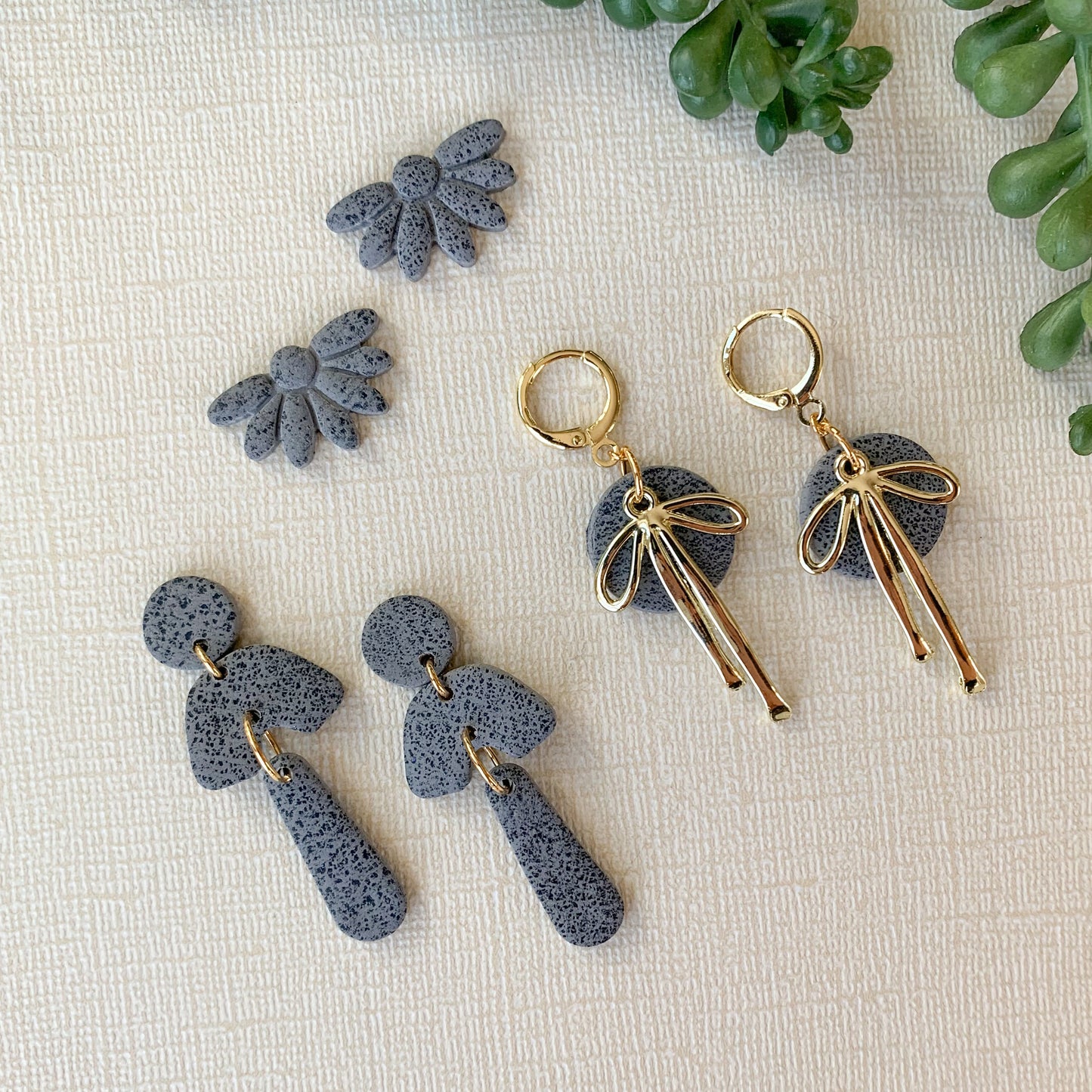 floral speckled granite stud