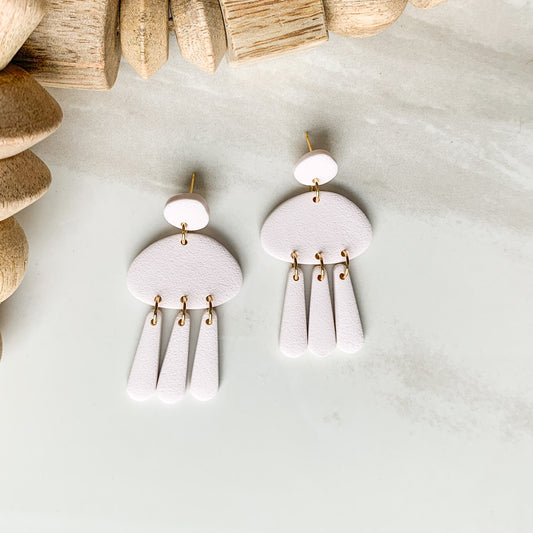 pebble textured dangle earrings | creamer