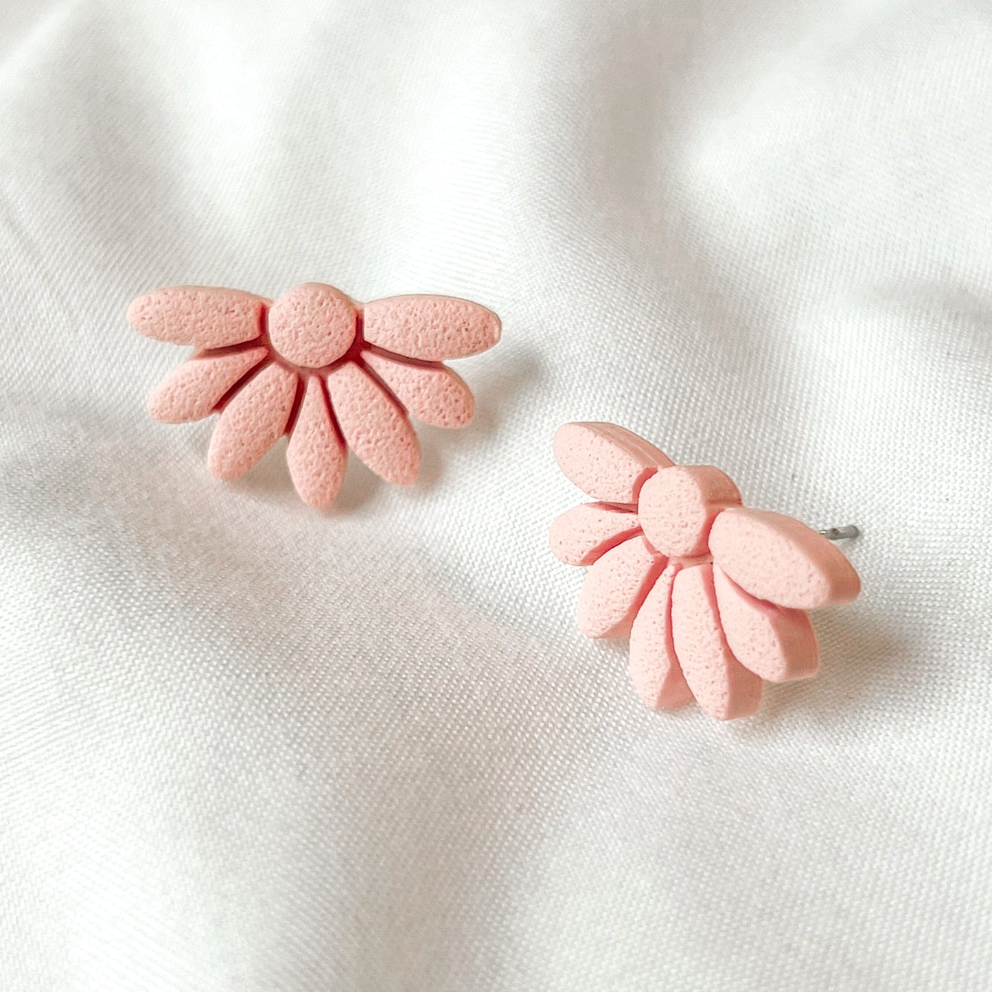 floral textured studs | petal