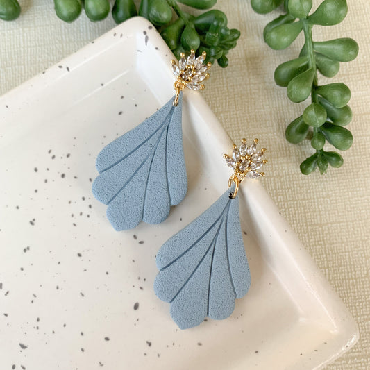 flare textured dangle | dusty blue