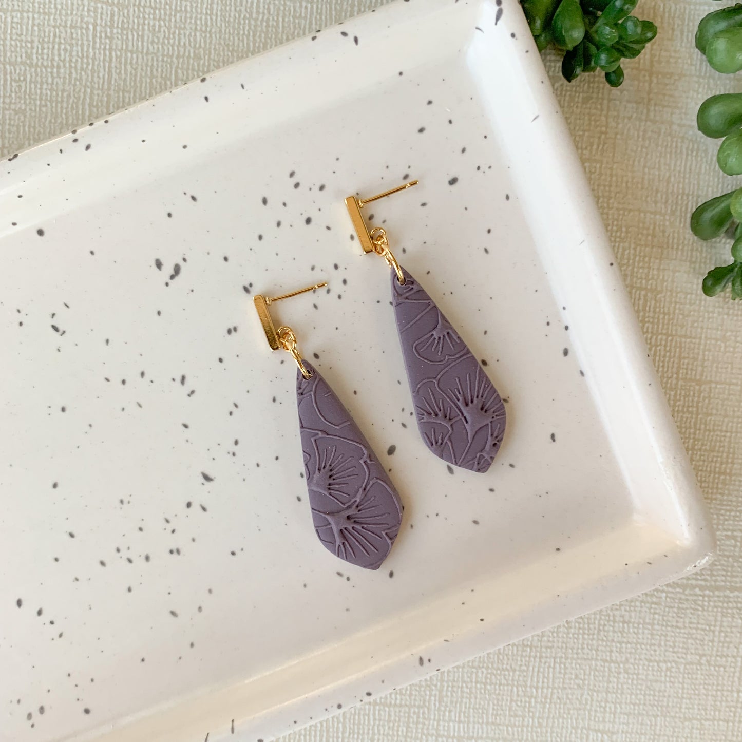 textured dangle | eggplant