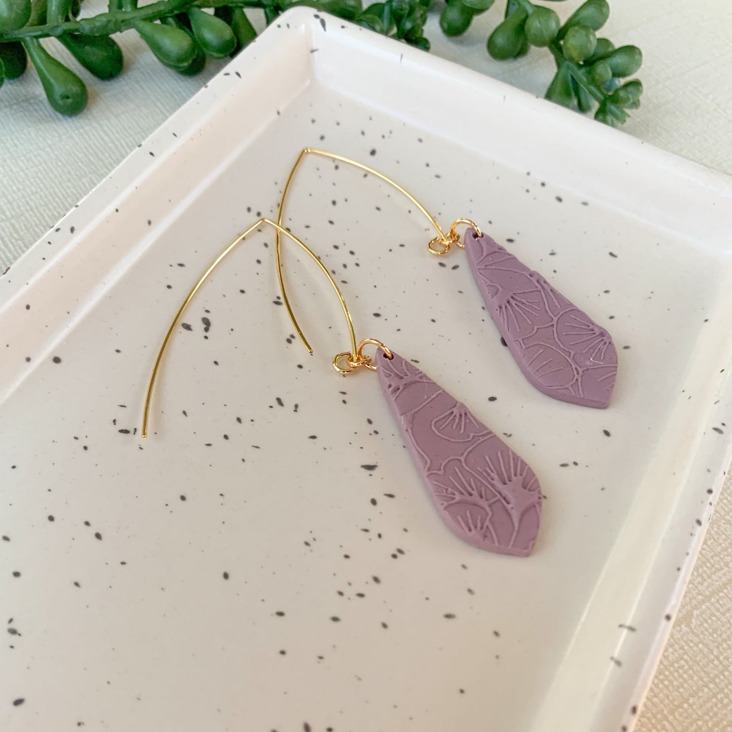 textured marquise dangle | mauve